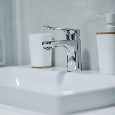 Shipyard - Free Private Parking Danzig